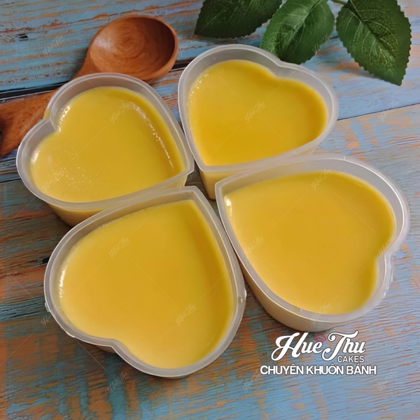 Hộp flan hình trái tim (50 hộp) hũ nhựa hấp bánh flan, da lợn, đựng tàu hủ singapore, panna cotta, rau câu ly