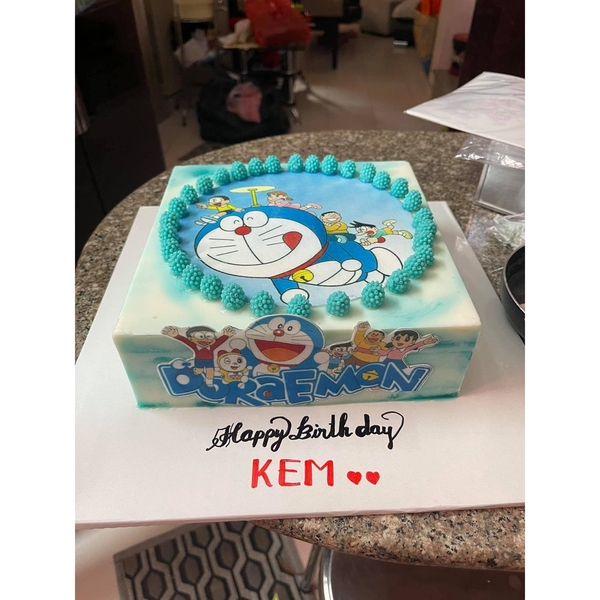 Giấy gạo hoạt hình (xấp 5 tờ in hình Doraemon, Hello Kitty...) ăn được trang trí bánh rau câu, bánh kem, bông lan