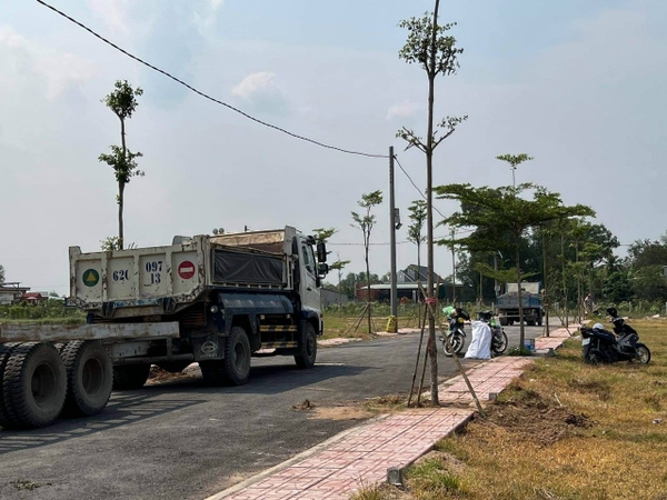 Bất Động Sản Đức Hòa còn 1 lô Đường Nhựa Nội Bộ 5m ấp 1 xã Đức Hòa Đông 