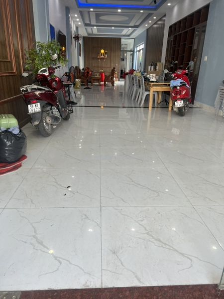 Bán Nhà Mặt Tiền Khu Vực 4 Thị Trấn Đức Hòa Long An