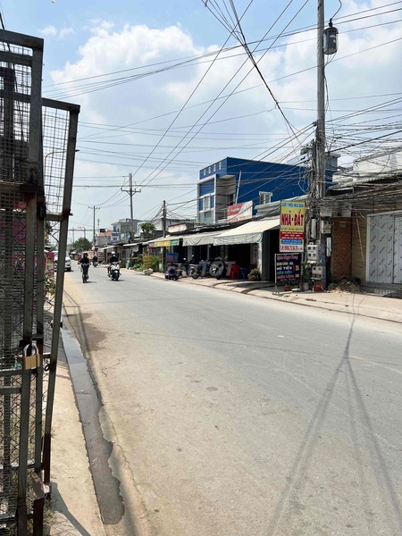 Bán 2 nền liền kề ấp Bình Tiền Xã Đức Hoà Hạ, Đức Hoà. Diện tích: 5,5mx14m/nền