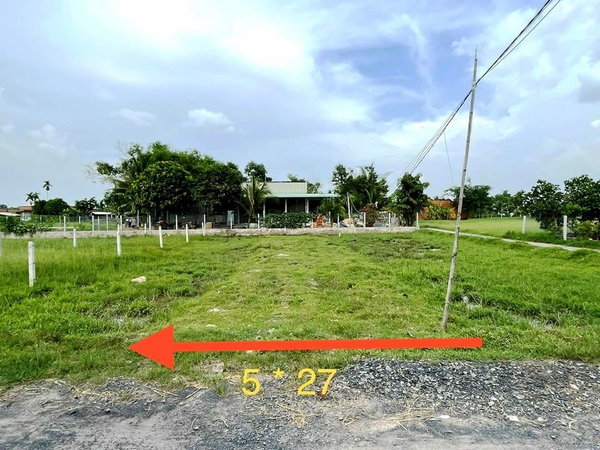 BÁN ĐẤT THỊ TRẤN HẬU NGHĨA FULL THỔ CƯ 135M2 XÂY DỰNG TỰ DO