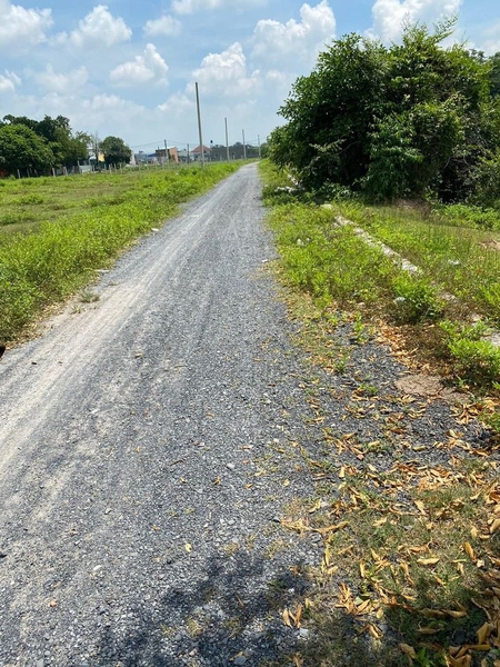 BÁN gấp đất thổ cư đường đá xanh 5m giá ngộp bán lỗ . Gần sửa xe Cảnh