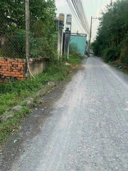 CHÚ Ý _ chỉ 430tr  Mặt tiền cao Lợi Hưng đường 6m 1 lô duy nhất giá rẻ bèo 430tr