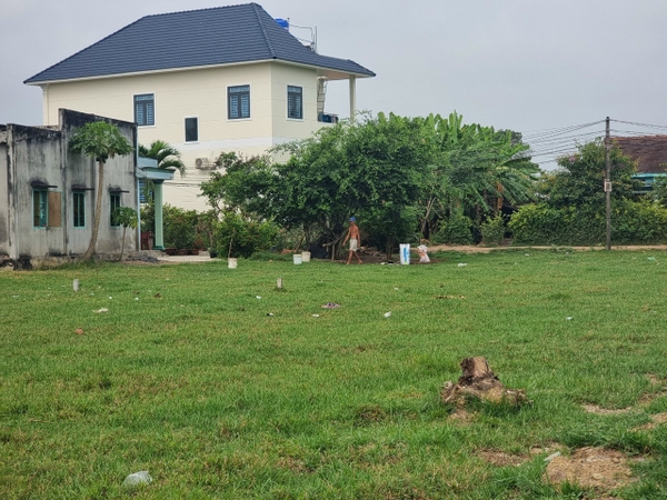 💎 Hòa khánh đông còn 1 LÔ cách đường 823D chưa tới 100m 