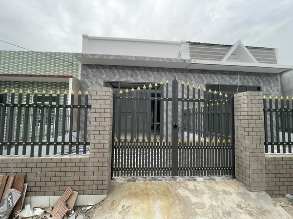 bán nhà khu vực 4 thị trấn đức hòa