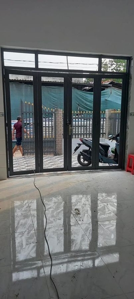 Mua Bán Nhà Khu Vực 5 Thị Trấn Đức Hòa Đường Xe Hơi Gần Đường 823D có: