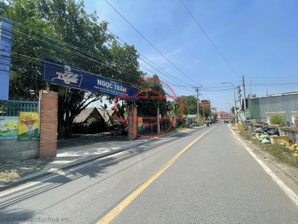 Mua Bán Đất Khu Vực 3 Thị Trấn Đức Hòa Đường Bê Tông Sạch Sẽ Thoáng mát