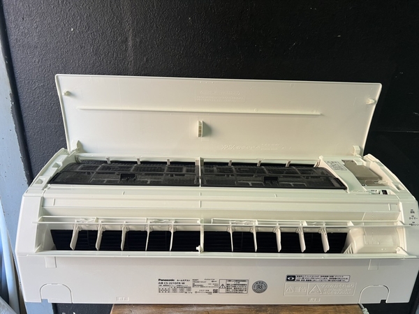 Điều hoà 448 PANASONIC 2021 2.2KW 100V