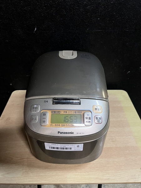 Nồi cơm 61 - PANASONIC 1.44L