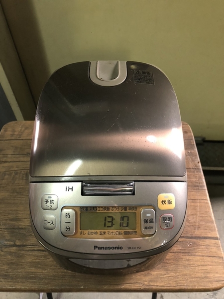 Nồi cơm 165 PANASONIC 1.44L