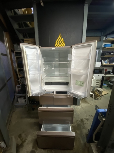 Tủ lạnh to MITSUBISHI 6 cánh 525lit 2015