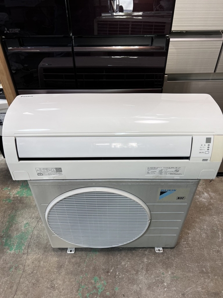 Điều hoà PVN1316 Daikin 2.5Kw 2015