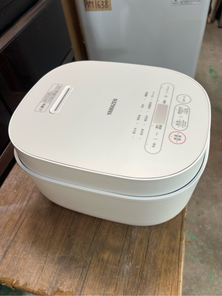Nồi cơm PVN1647 Yamazen 1.0L 2024