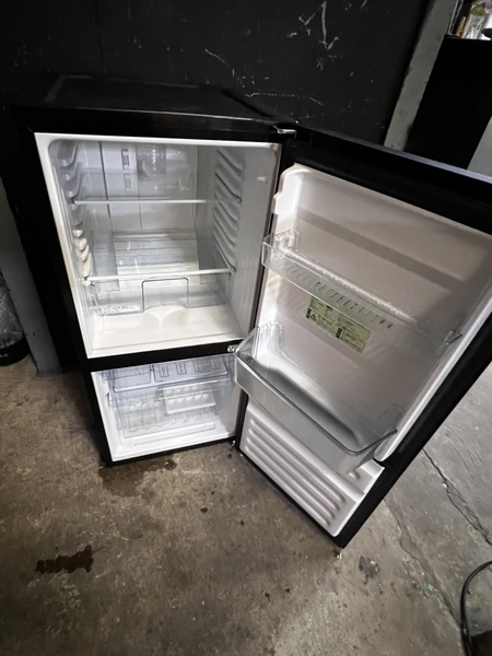 tủ lạnh PVN1367 TWINBIRD 110L 2021