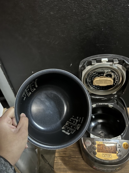 Nồi cơm 87 - ZOIJIRUSHI 1L