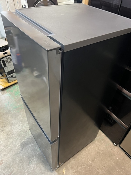 Tủ lạnh PVN1222 AQua 135L 2022