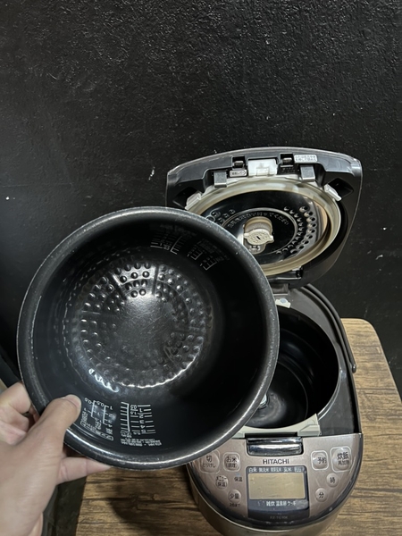 Nồi cơm 79 - HITACHI 1L