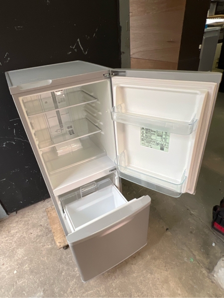 Tủ lạnh 402 Panasonic 138L