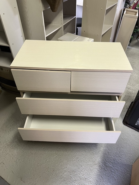 kệ đồ PVN1000  ngang 80 sâu 40 cao 88