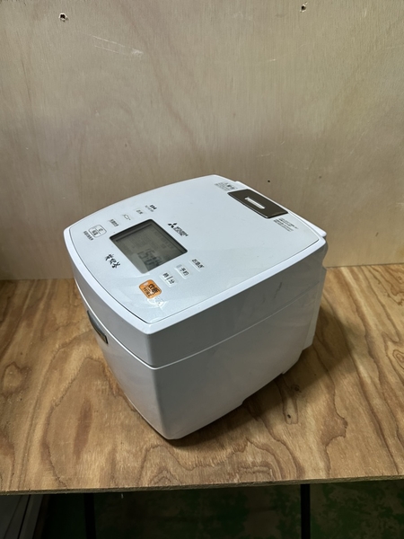 Nồi cơm điện 213 - MITSUBISHI 1.8L 2016