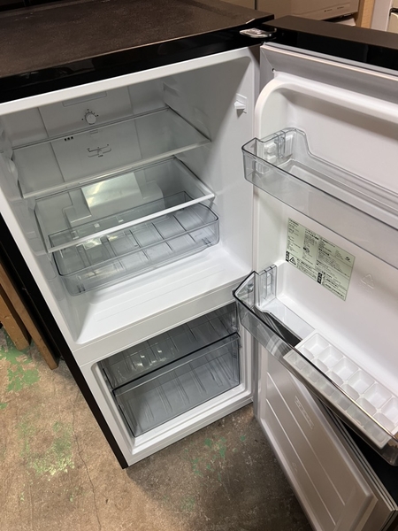 Tủ lạnh PVN1410 Twinbird 121L 2023