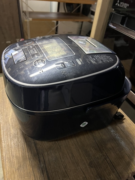 Nồi cơm PVN840 Toshiba 1.0L