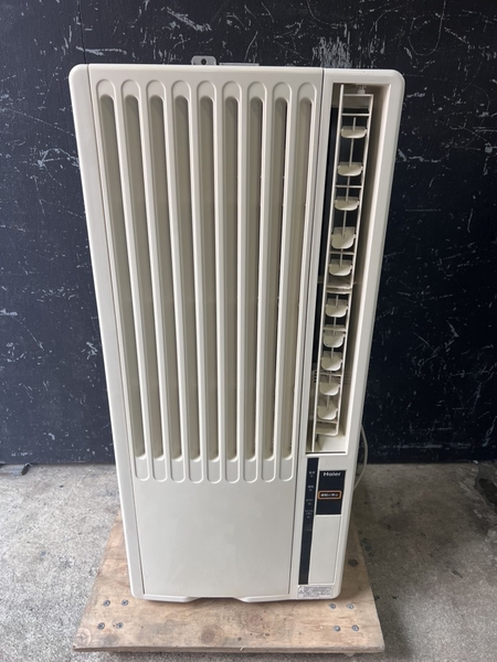 Điều hoà cửa sổ PVN1468 Haier 1 chiều 13