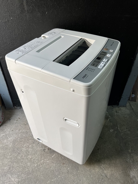 Máy giặt 155 - AQUA 2020 6KG