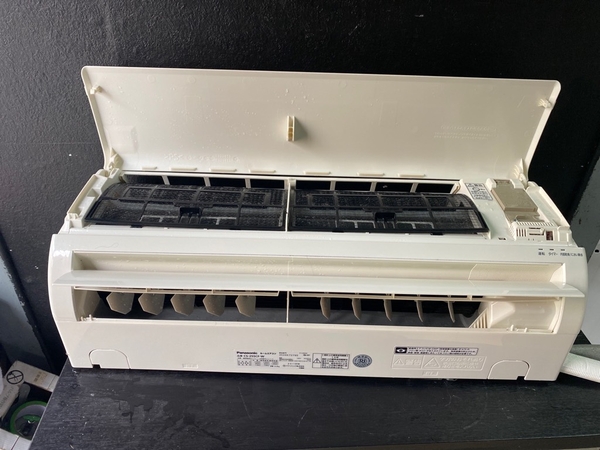 Điều hoà 280 Panasonic 2015 2.2kw 100v