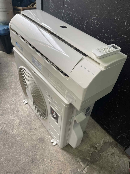 Điều hoà PVN1305 SHARP 2012 2.2kw ( 6 chiếu) 100V