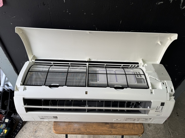 Điều hoà DAIKIN 587 - 2023 - 2.2kw