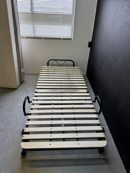 Giường đơn PVN778 100x200