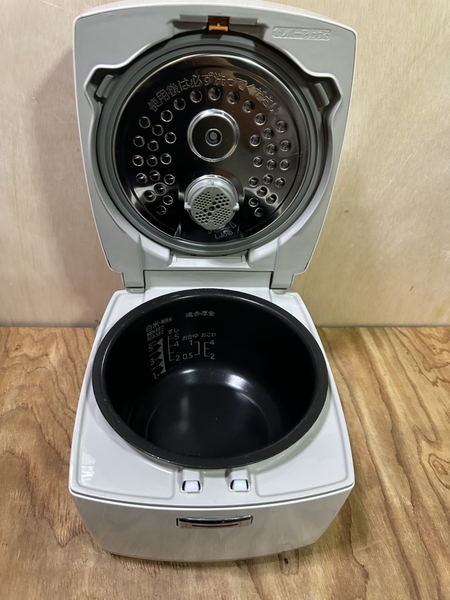 Nồi cơm điện 221 - MITSUBISHI 1L