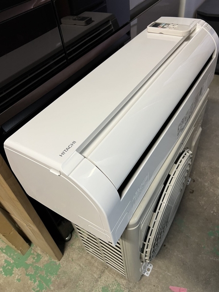 Điều hoà PVN826 Hitachi 2.2kw 2023