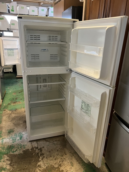 Tủ lạnh 271 YAMADA 2015 193L