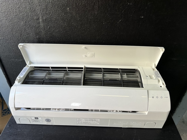 Điều hoà 235 SHARP 2018 2.2kw 100v