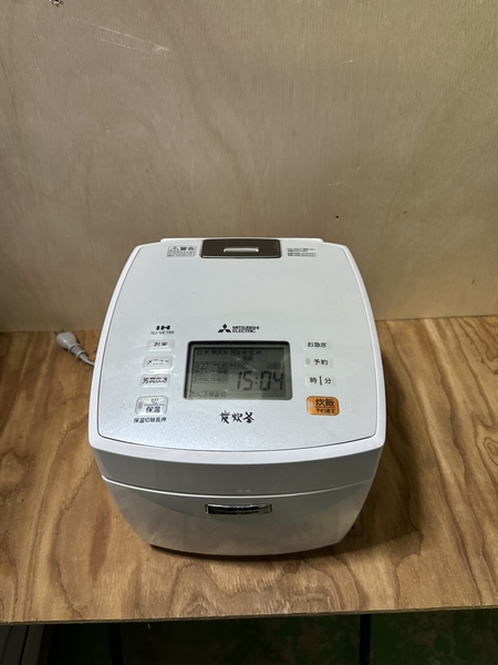 Nồi cơm điện 213 - MITSUBISHI 1.8L 2016