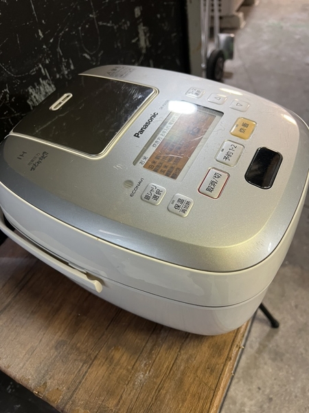 Nồi cơm PVN1447 Panasonic 1.0L