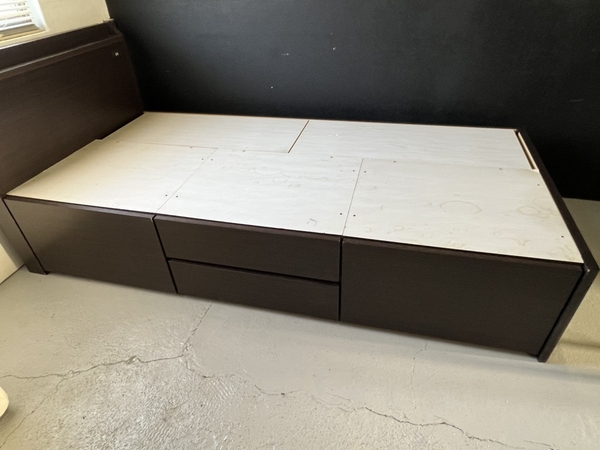 Giường đơn PVN824 100x200 (ko kèm đệm)