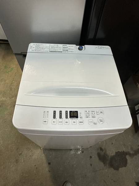 Máy giặt 765 HISENSE 5.5KG 2021