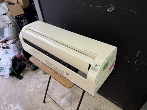 Điều hoà 478 HITACHI 2019 2.2KW 100V