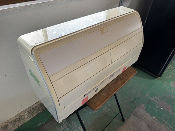 Điều hoà 533 PANASONIC 2016 2.2kw 100V