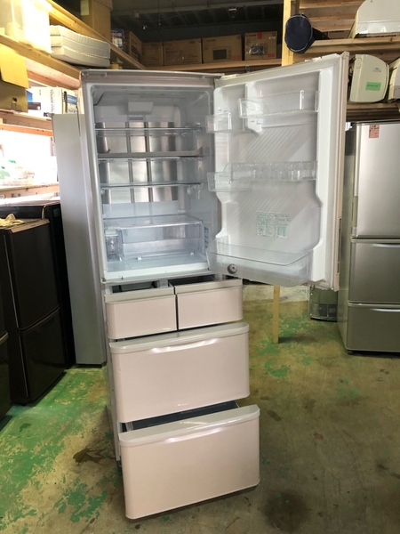 TỦ LẠNH TO 5 CỬA 2012 424L SHARP