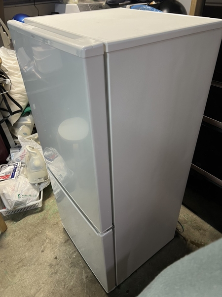 Tủ lạnh PVN873 AQUA 168L 2021