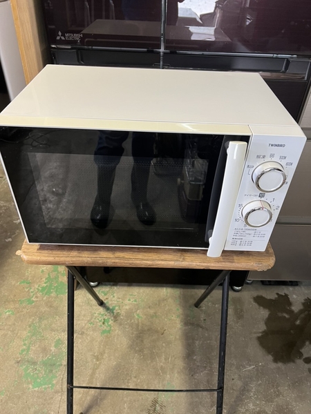 Lò vi sóng PVN817 TWINBIRD 2019