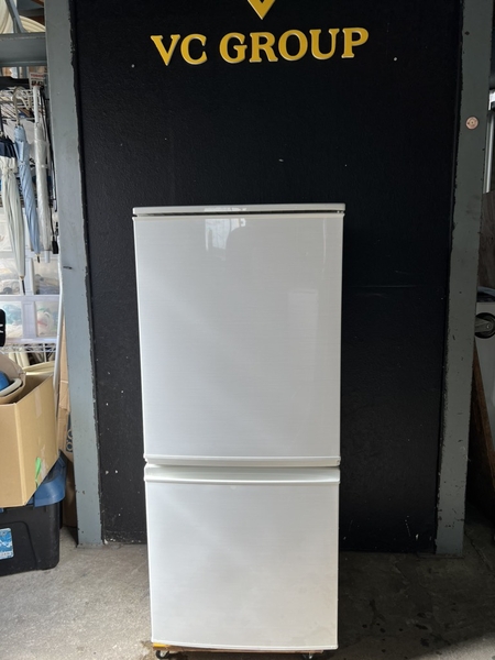 Tủ lạnh 137 SHARP 2017 137L