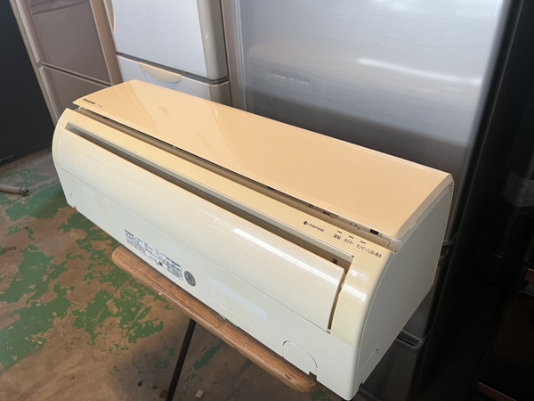 Điều hoà 450 PANASONIC 2015 2.8KW 100V