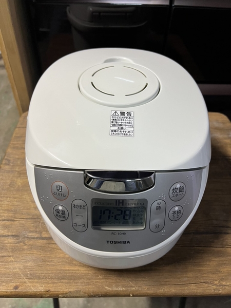 Nồi cơm PVN845 Toshiba 1.0L