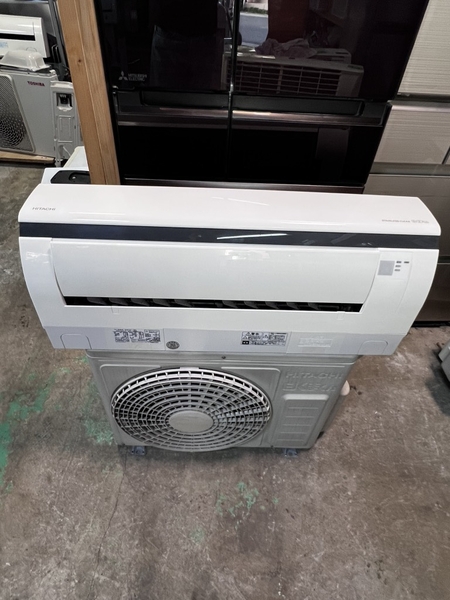 Điều hoà PVN1321 Hitachi 2.2Kw 2016